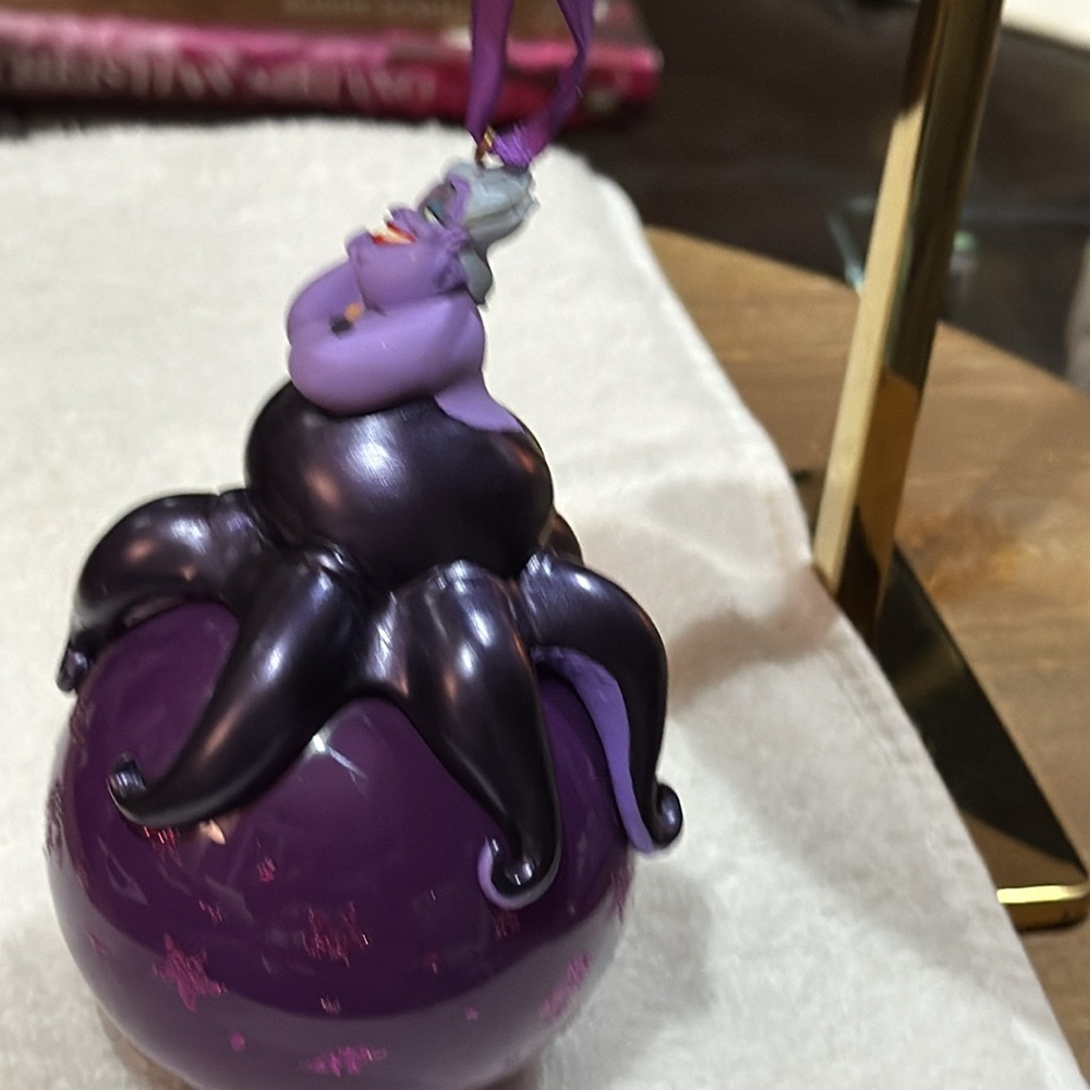 DISNEY Store, RARE Ursula Purple Glass Ball Sketchbook Ornament, PRISTINE - Picture 10 of 17